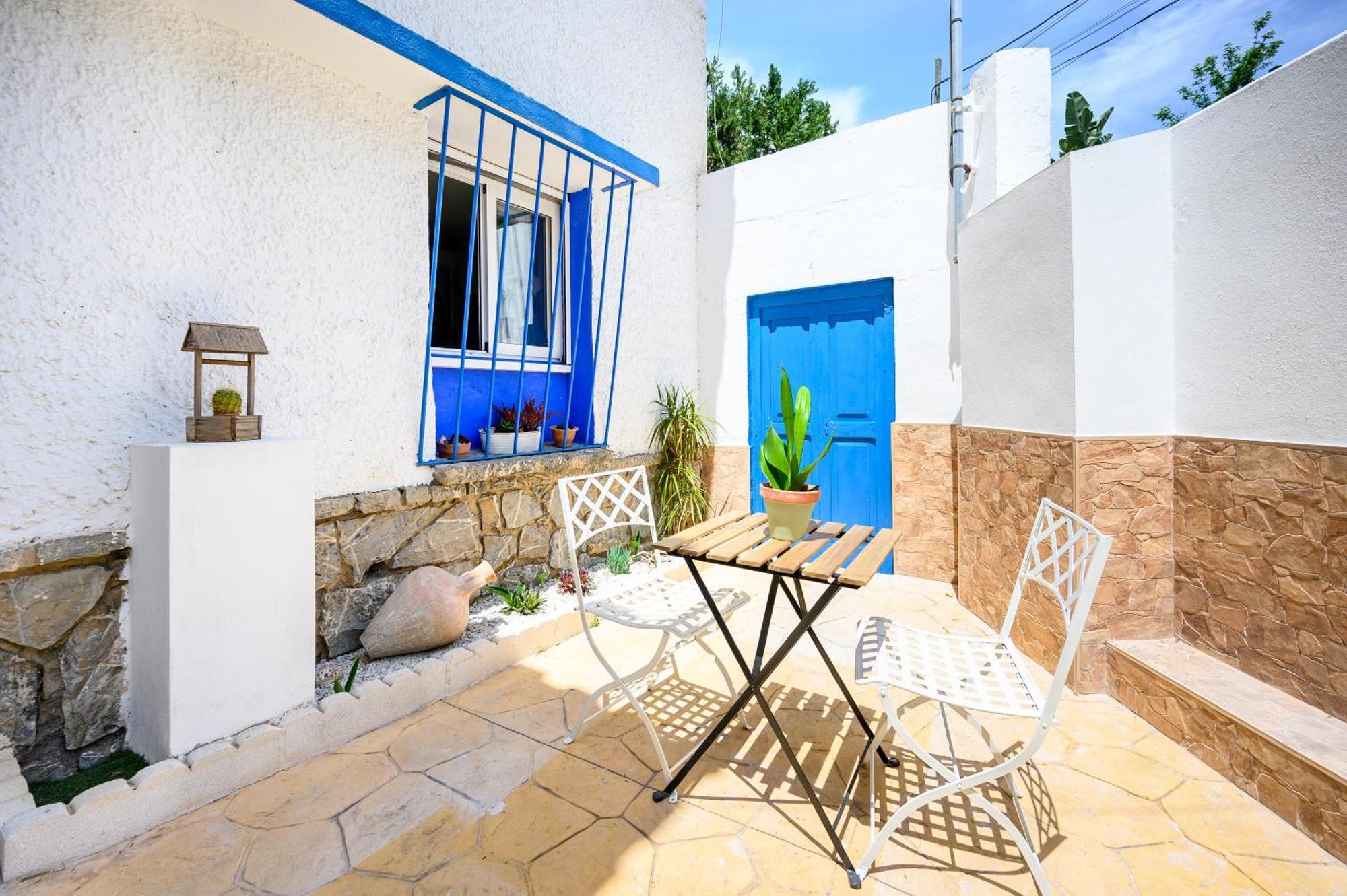 Blue Castle Guesthouse Málaga Exterior foto